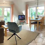Duenenhaus In Toplage, 4 Fussminuten Zum Suedstrand Mit Blick Ueber Huegellandschaft Zur Ostsee, Schwimmbadnutzung Inklusive *