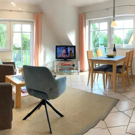 Duenenhaus In Toplage, 4 Fussminuten Zum Suedstrand Mit Blick Ueber Huegellandschaft Zur Ostsee, Schwimmbadnutzung Inklusive *